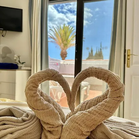 펜션 Sunningdale Village Golf Del Sur